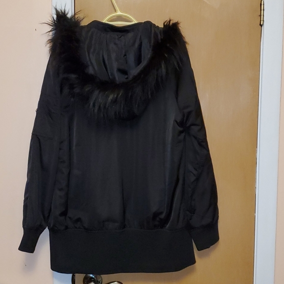 Members Only Jacket - Picture 1 of 2